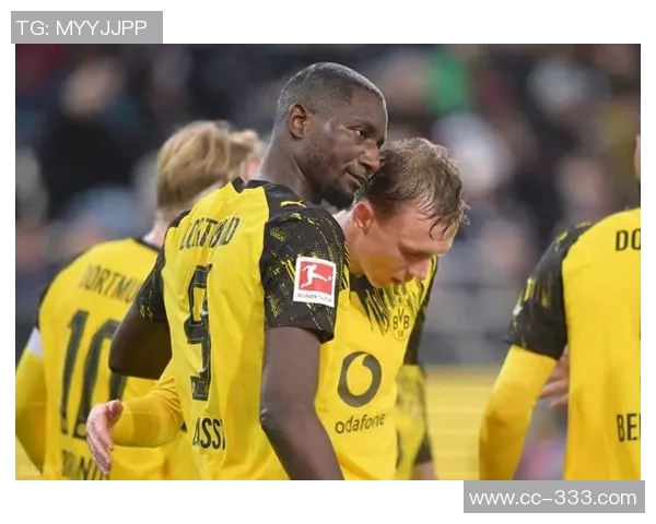 德甲争冠局势紧张拜仁领跑莱比锡失利多特平局再添变数