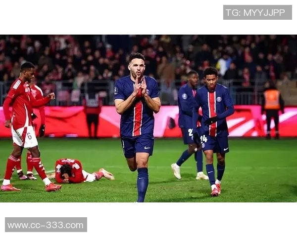 法甲焦点战摩纳哥全力争胜里尔与雷恩展开激烈对决